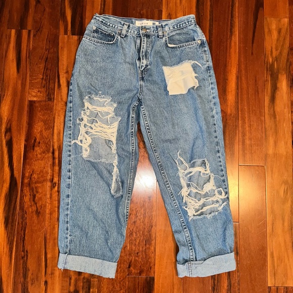 Blue Sonoma Ripped Mom Jeans Size 8 - Picture 2 of 3